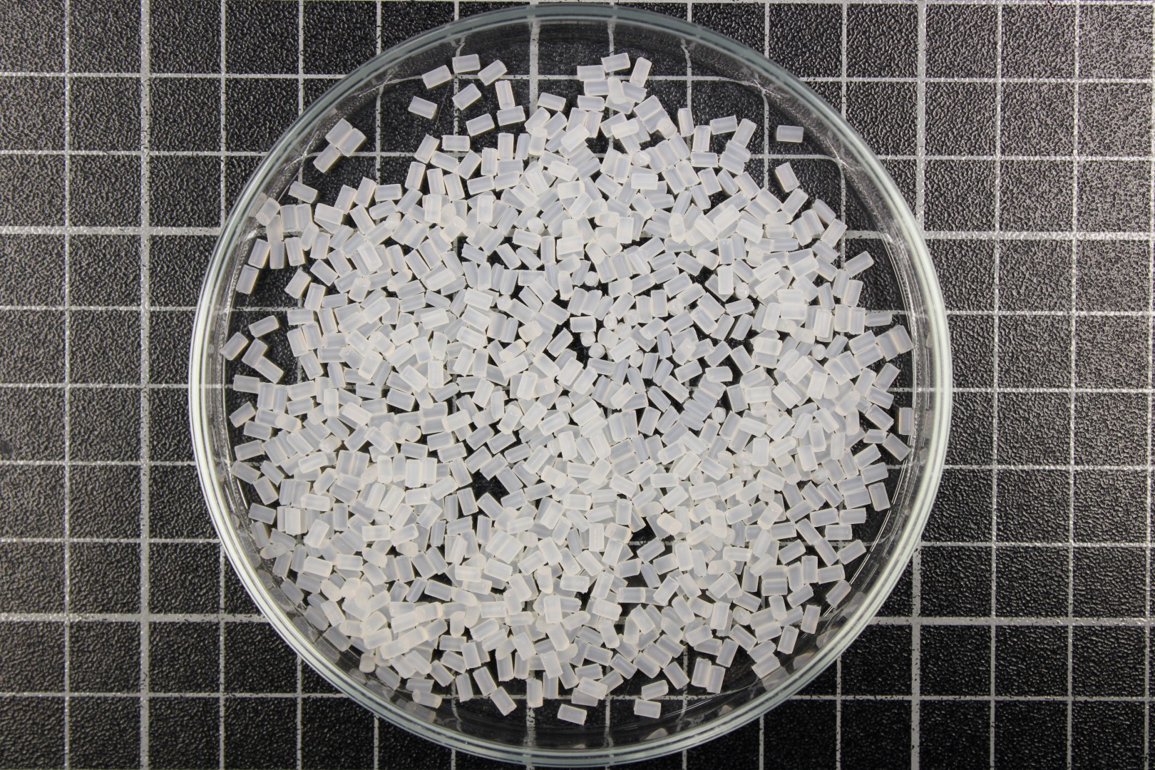 Nylostab S-EED masterbatch granules polyamide 6