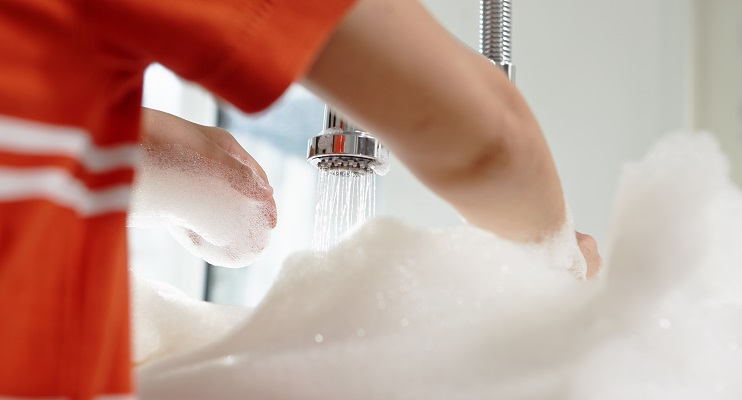 Surfactants with more than 60% active content in ethanol