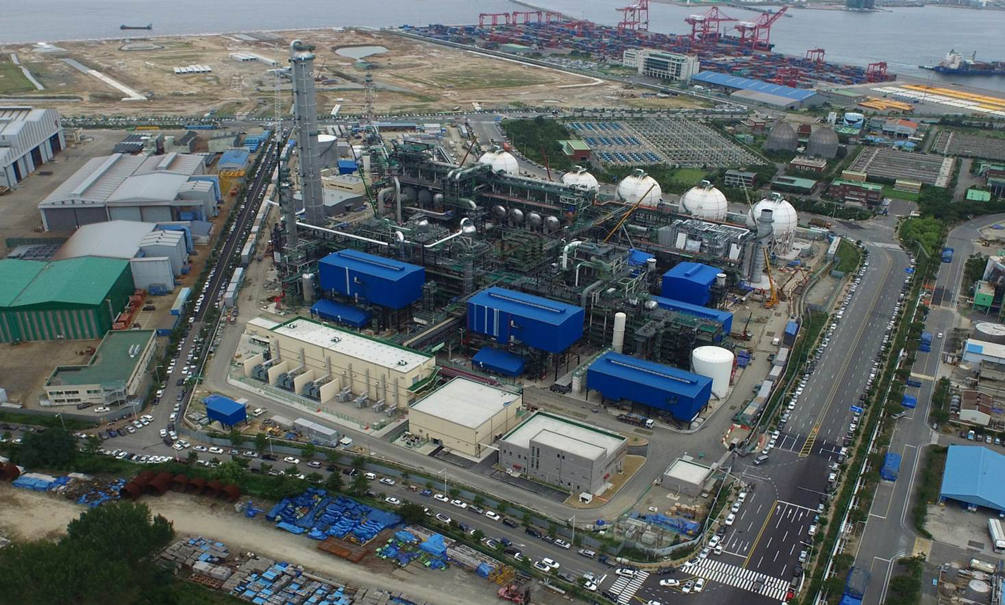 Propane dehydrogenation unit of SK and Advanced in Ulsan: the largest in South Korea. (Photo: Clar...