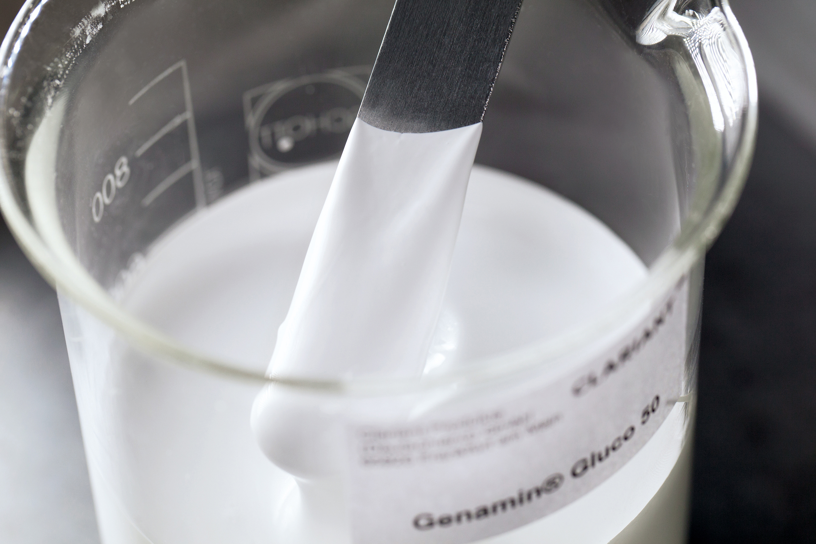 Clariant's novel neutralizer in the storage stability test. (Photo: Clariant)