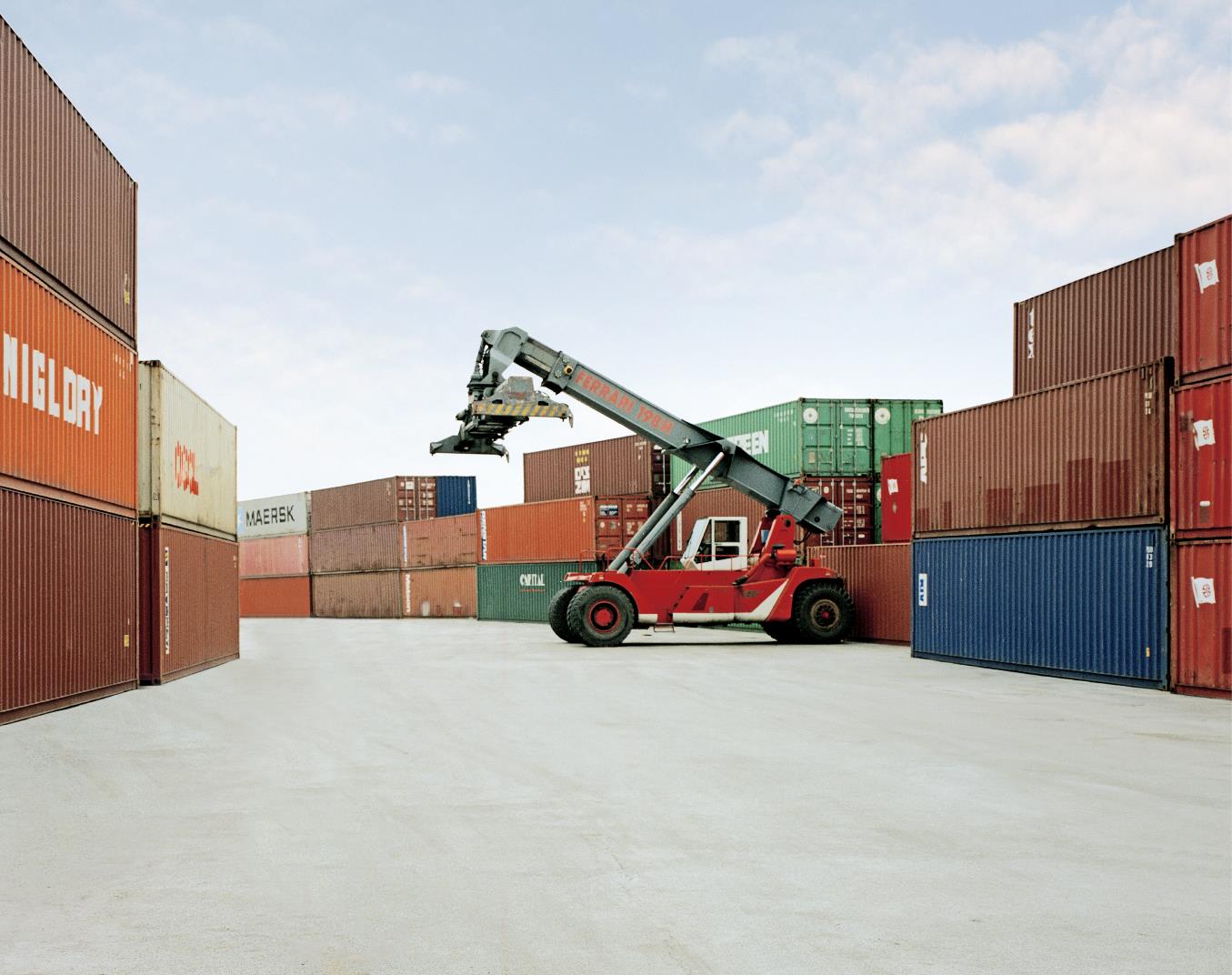科莱恩Container Dri II货物干燥剂等功能性产品可提供卓越的易用性，优化家具运输成本。
(图片提供：科莱恩)