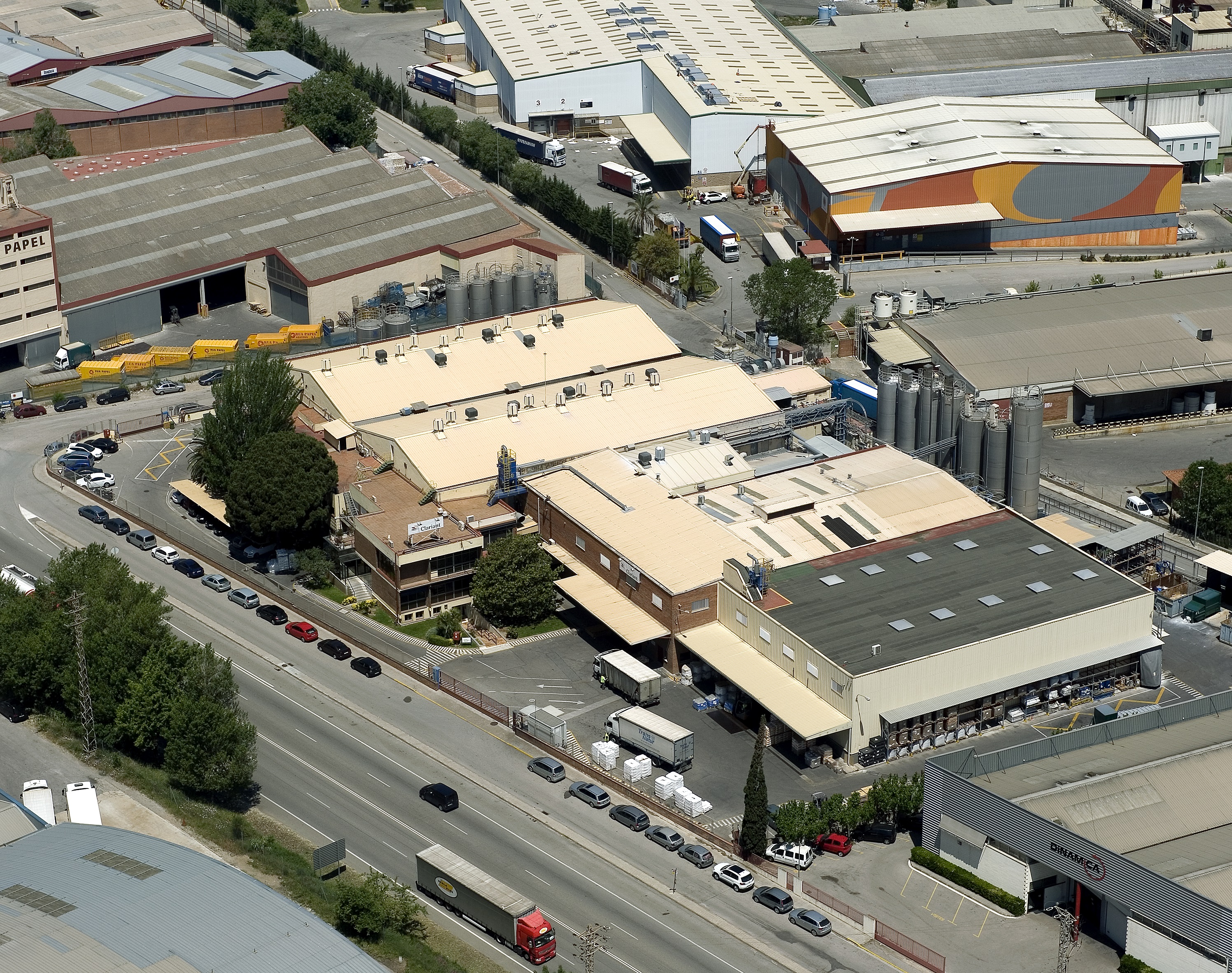 Clariant masterbatches plants in Spain and Indonesia are global sites to comply with ISO 22000.
... Clariant masterbatches plants in Spain and Indonesia are global sites to comply with ISO 22000.
...