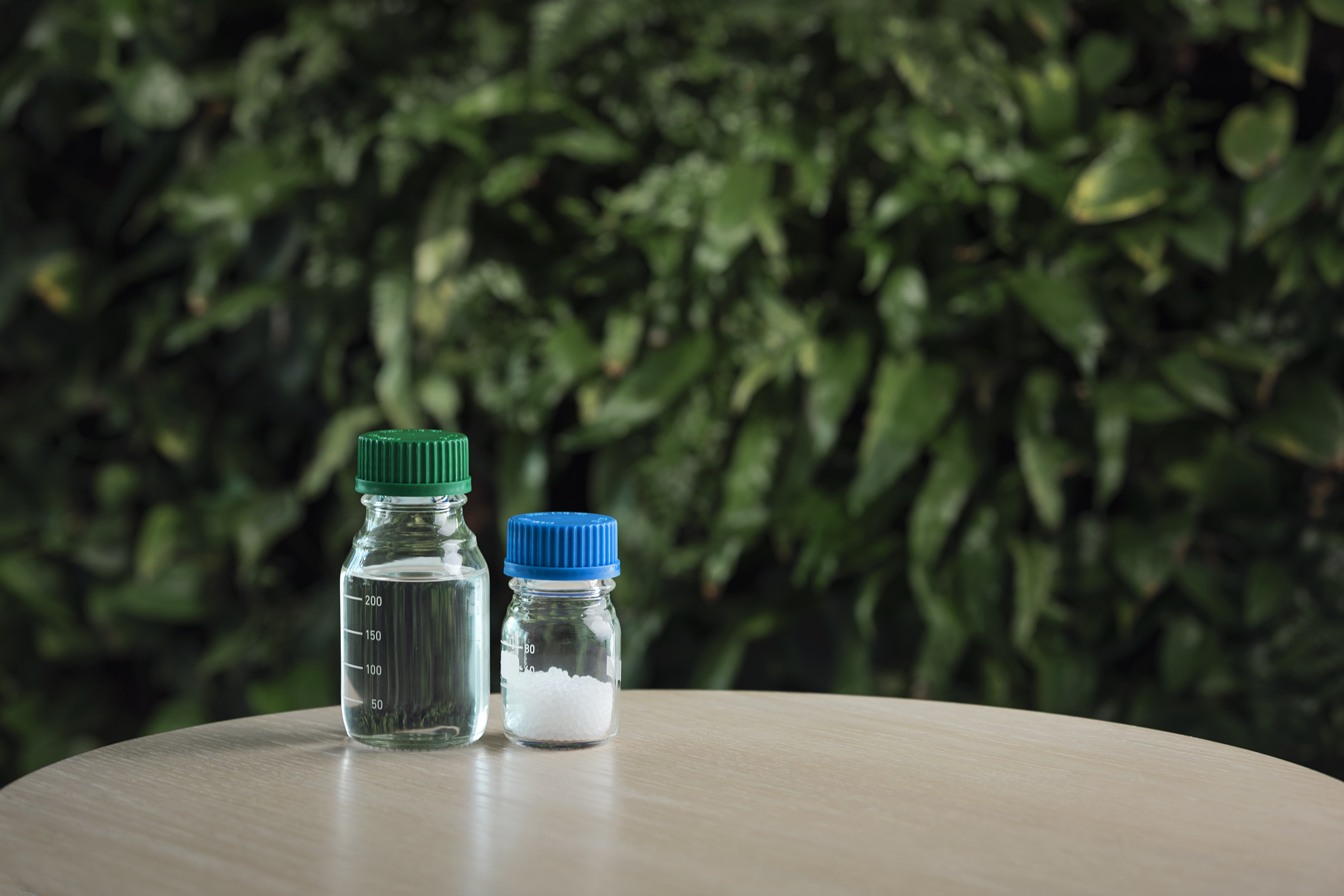 Neste's renewable hydrocarbons are based on sustainably produced bio-based raw materials, such as ... Neste's renewable hydrocarbons are based on sustainably produced bio-based raw materials, such as ...