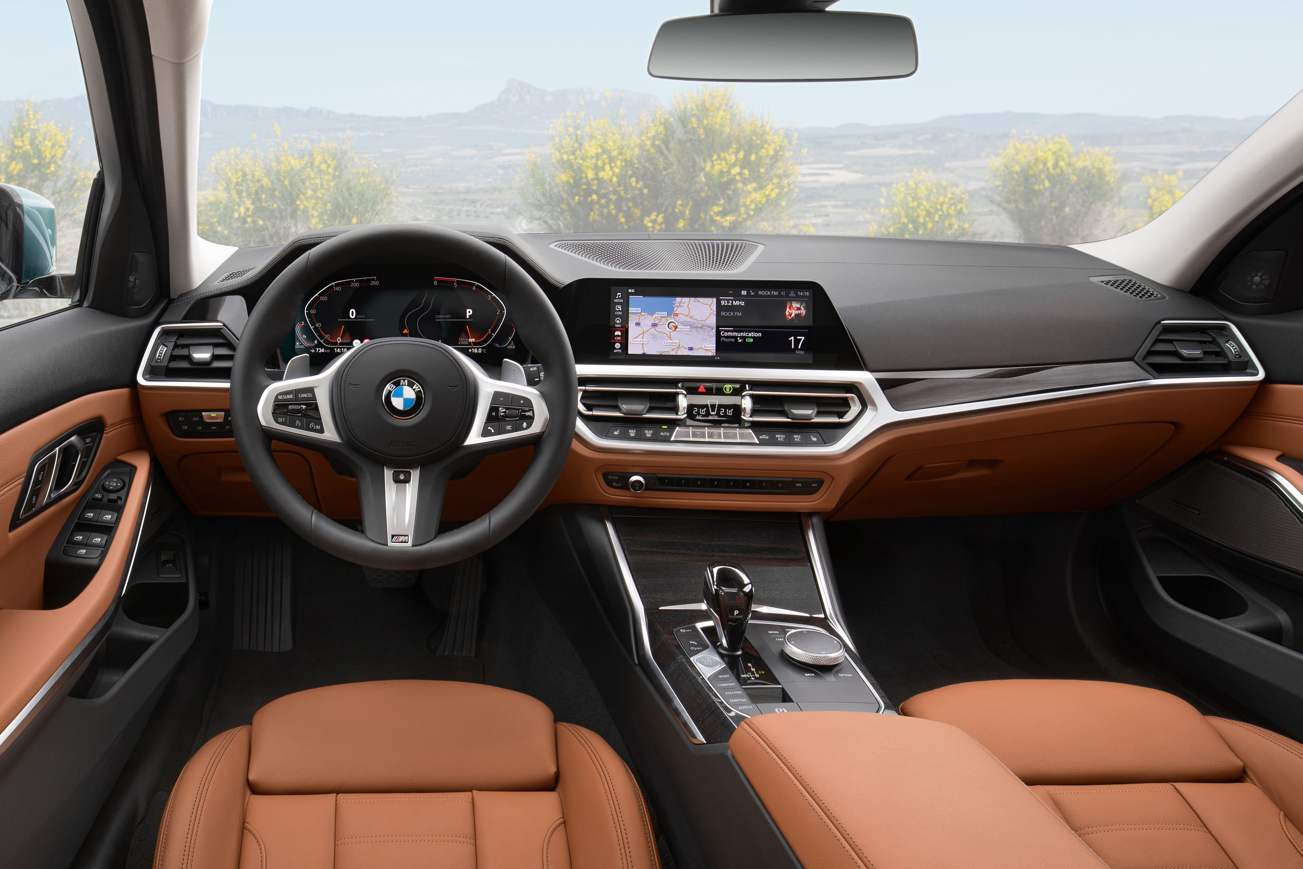 BMW 3 Series containing HYDROCEROL in its dashboard. 
(Photo: BMW group)