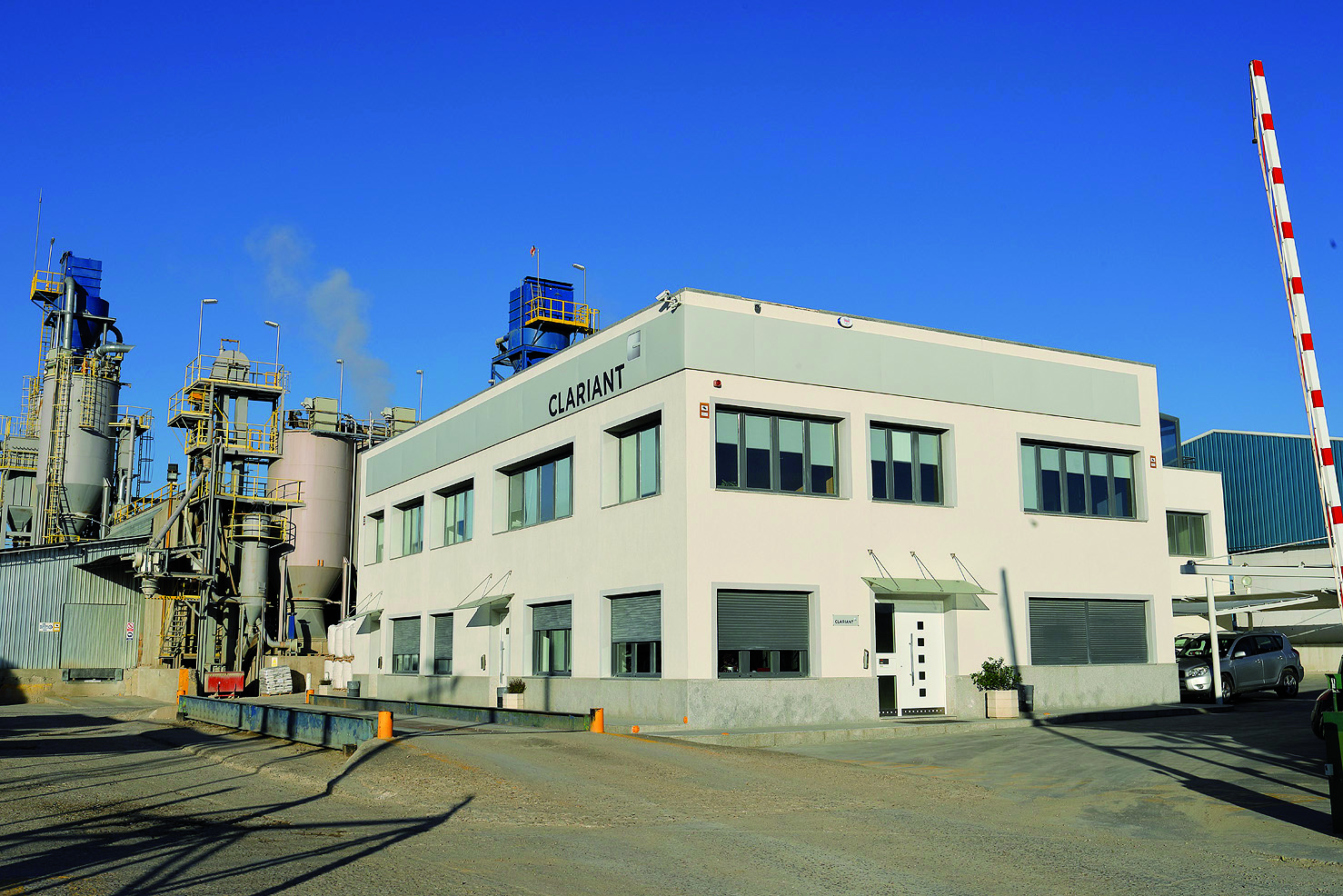 Clariant amplía su capacidad de producción y lanza nuevos productos