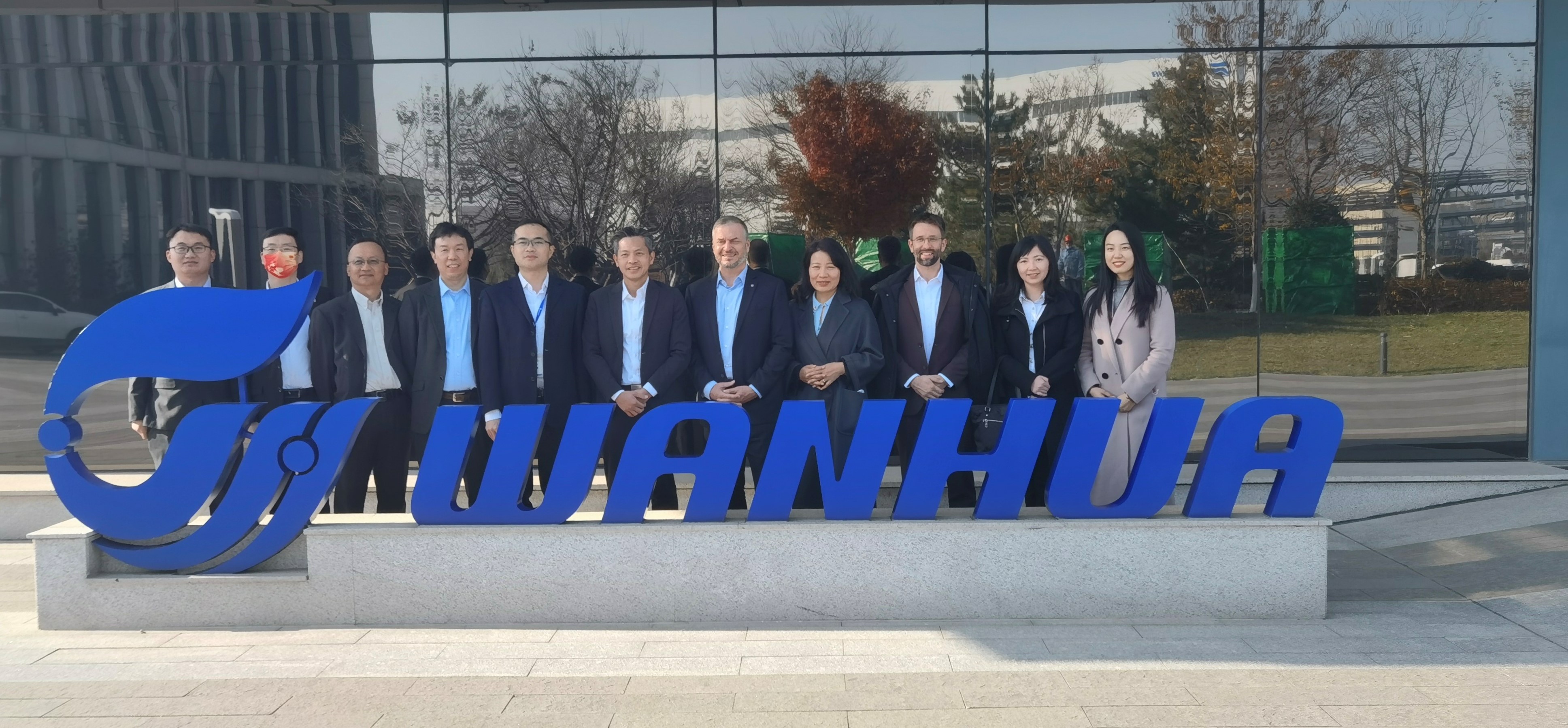 At Wanhua's headquarters in Yantai: Jason Zhao, Clariant's Head of Catalyst R&D China (3rd from le...