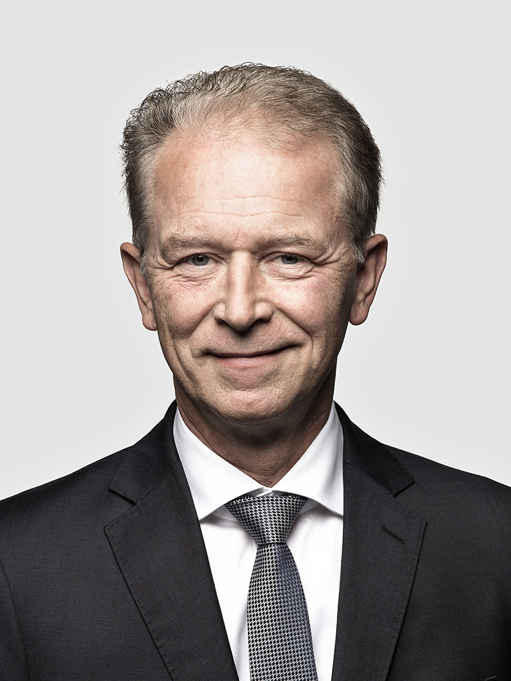 Peter Steiner Clariant non-executive member of the board of directors wearing a suit
