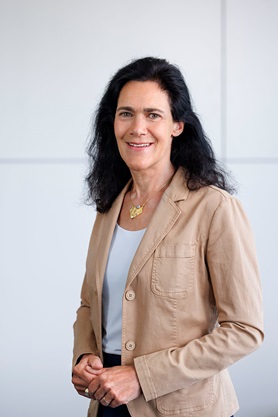 Claudia Suessmuth Dyckerhoff 