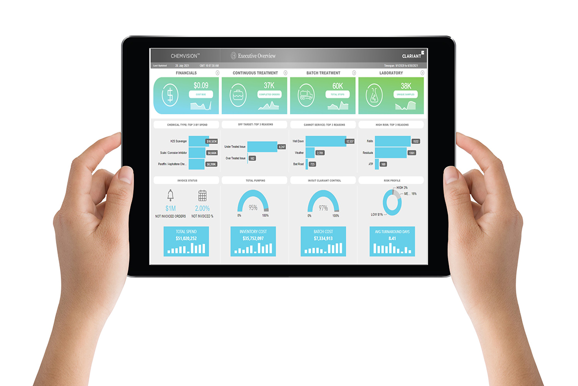 Clariant Image CHEMVISION Hand holding black tablet iPad 20210618