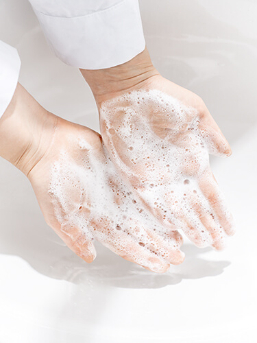DV_ICS_GlucoTain_Hand_Charlotte_Stricane_01_Digital_150402