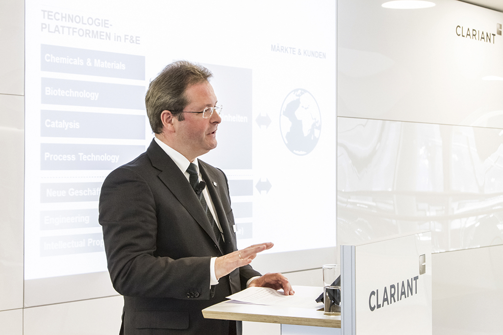 Image 2013 CIC Christian Kohlpaintner One of Dr. Christian Kohlpaintner’s, Member of the Executive Committee, themes at the press conference was the development of technology platforms for research and development.<br>